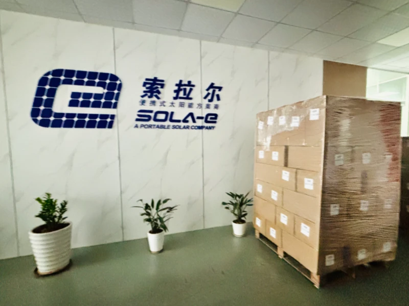 Palletized export packaging for an OEM flexible solar panel shipment